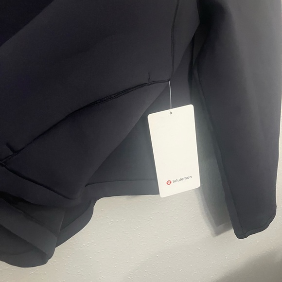 lululemon athletica Gray Jacket - Picture 4 of 10